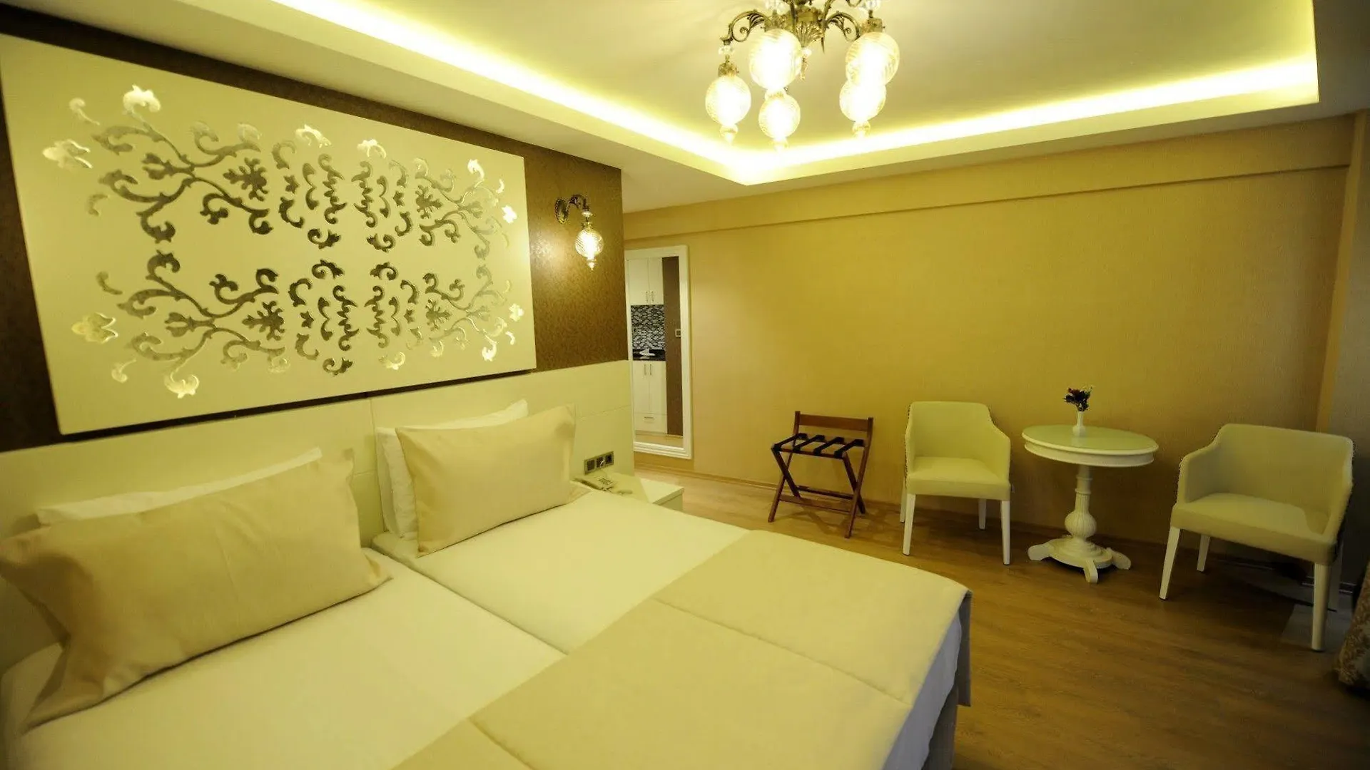 Rooms Inn Taxim Istanbul 3*,