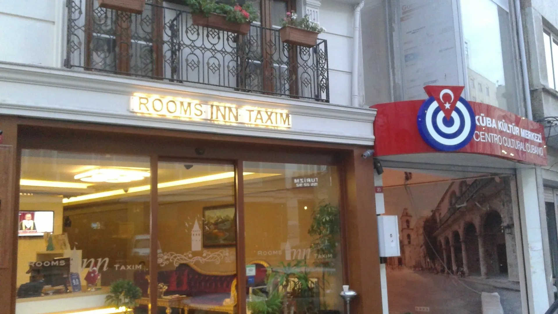 Hotel Rooms Inn Taxim Istanbul